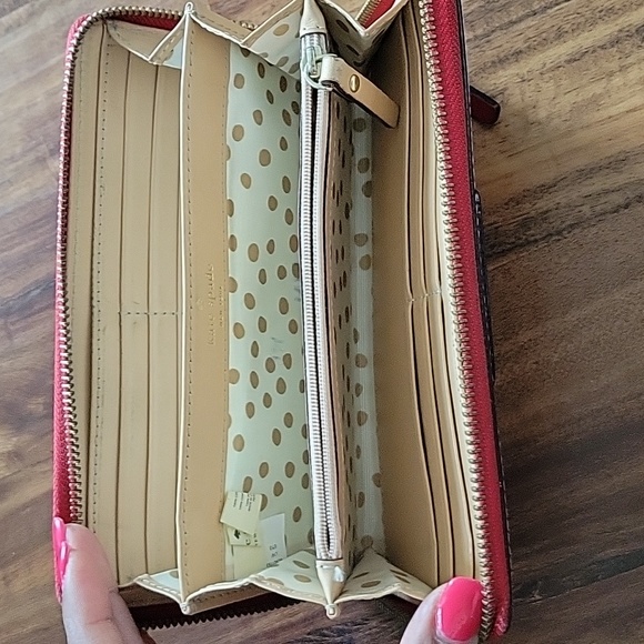 Kate Spade Apple Red Purse and Wallet - Picture 4 of 7